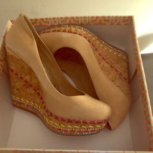 Brand new Gianni Bini wedge heels